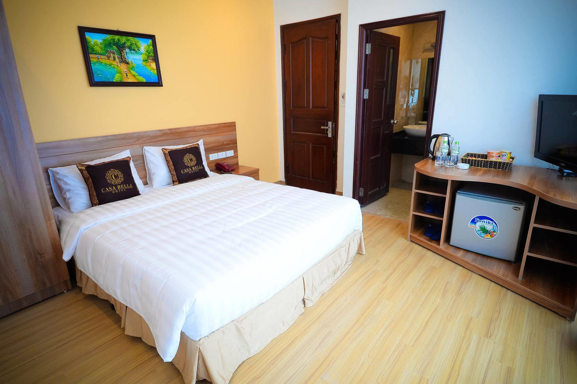 Casabella Hotel Ханой Экстерьер фото